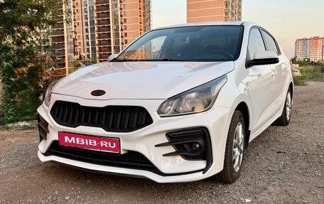 KIA Rio IV, 2017 год, 1 350 000 рублей, 1 фотография