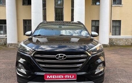 Hyundai Tucson III, 2018 год, 2 450 000 рублей, 1 фотография