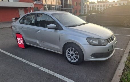 Volkswagen Polo VI (EU Market), 2011 год, 349 000 рублей, 3 фотография
