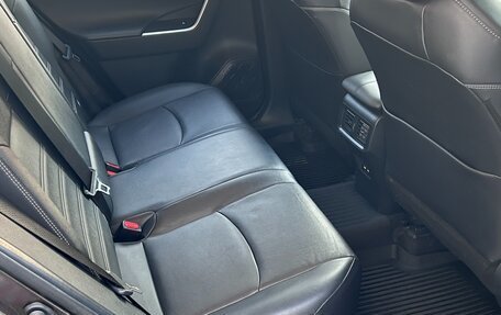 Toyota RAV4, 2021 год, 3 990 000 рублей, 7 фотография