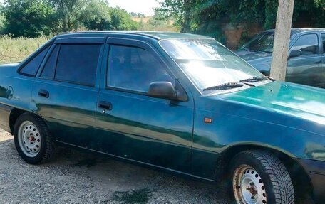 Daewoo Nexia I рестайлинг, 1999 год, 160 000 рублей, 4 фотография