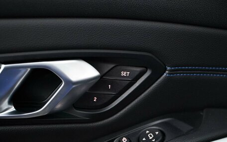 BMW 3 серия, 2018 год, 3 599 444 рублей, 17 фотография