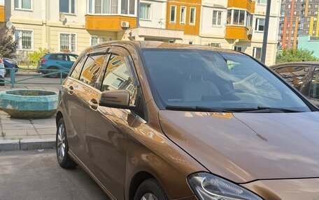 Mercedes-Benz B-Класс, 2012 год, 1 170 000 рублей, 3 фотография