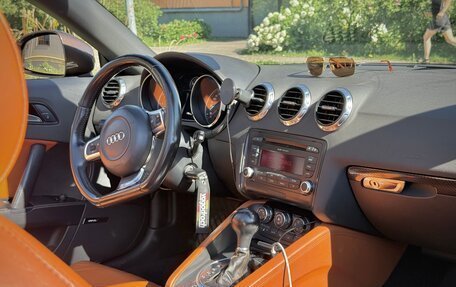 Audi TT, 2008 год, 1 693 000 рублей, 10 фотография