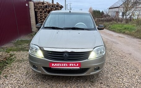 Renault Logan I, 2012 год, 540 000 рублей, 2 фотография