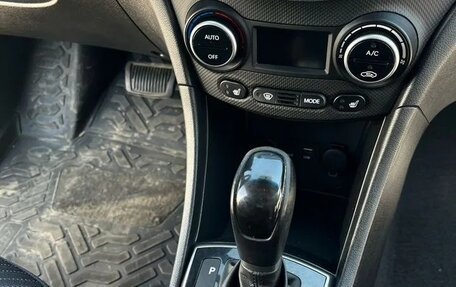 Hyundai Solaris II рестайлинг, 2016 год, 1 100 000 рублей, 6 фотография