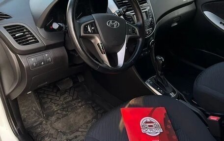 Hyundai Solaris II рестайлинг, 2016 год, 1 100 000 рублей, 8 фотография