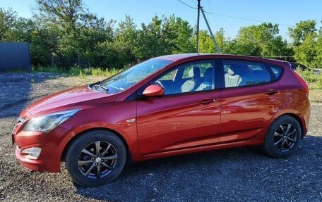 Hyundai Solaris II рестайлинг, 2016 год, 1 500 000 рублей, 2 фотография