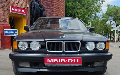 BMW 7 серия, 1993 год, 800 000 рублей, 1 фотография