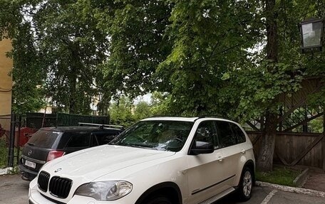 BMW X5, 2011 год, 1 500 000 рублей, 2 фотография