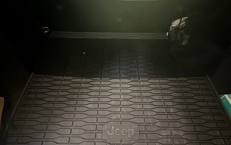 Jeep Grand Cherokee, 2023 год, 8 500 000 рублей, 12 фотография