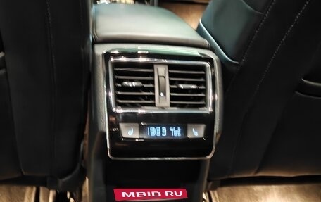 Skoda Superb III рестайлинг, 2018 год, 1 799 000 рублей, 11 фотография