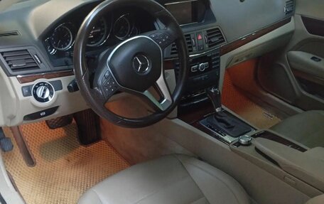 Mercedes-Benz E-Класс, 2012 год, 1 980 000 рублей, 2 фотография