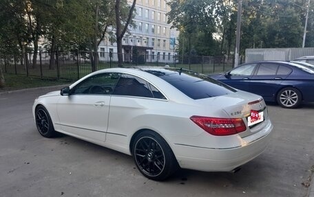 Mercedes-Benz E-Класс, 2012 год, 1 980 000 рублей, 11 фотография