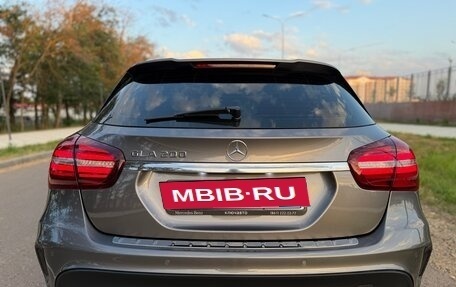 Mercedes-Benz GLA, 2019 год, 2 400 000 рублей, 13 фотография