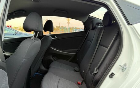 Hyundai Solaris II рестайлинг, 2015 год, 1 180 000 рублей, 14 фотография
