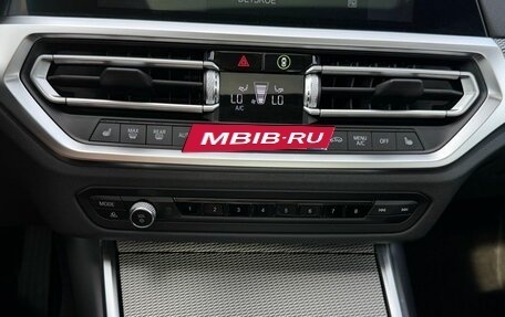 BMW 3 серия, 2021 год, 3 200 000 рублей, 22 фотография