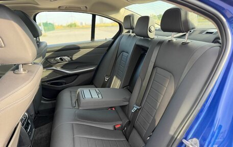 BMW 3 серия, 2021 год, 3 200 000 рублей, 34 фотография
