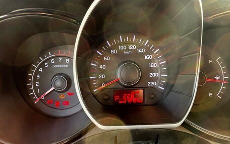 KIA Rio III рестайлинг, 2014 год, 750 000 рублей, 10 фотография