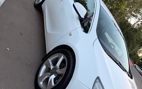 Opel Astra J, 2013 год, 800 000 рублей, 4 фотография