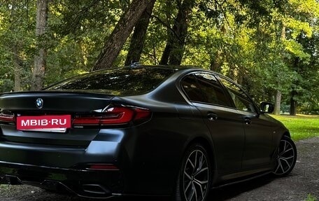BMW 5 серия, 2021 год, 6 250 000 рублей, 4 фотография