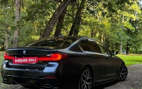 BMW 5 серия, 2021 год, 6 250 000 рублей, 3 фотография