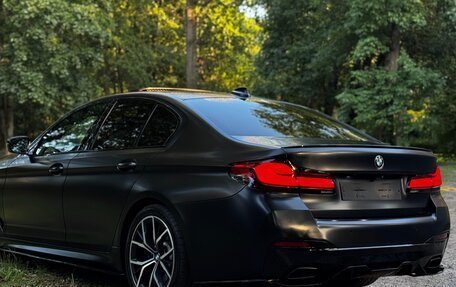 BMW 5 серия, 2021 год, 6 250 000 рублей, 10 фотография