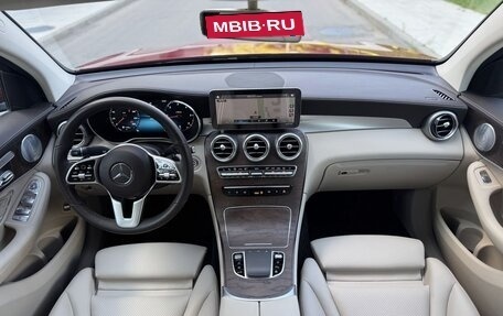 Mercedes-Benz GLC, 2019 год, 5 999 000 рублей, 17 фотография