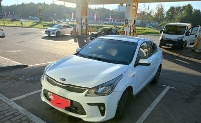 KIA Rio IV, 2019 год, 950 000 рублей, 2 фотография