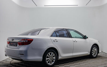 Toyota Camry, 2013 год, 1 570 000 рублей, 6 фотография
