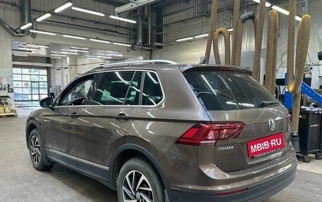 Volkswagen Tiguan II, 2018 год, 2 750 000 рублей, 3 фотография