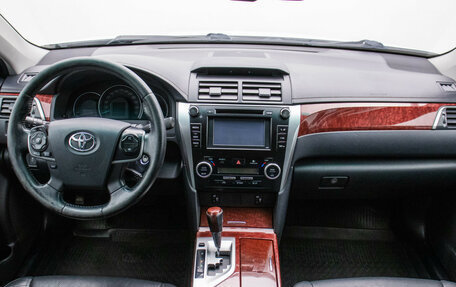 Toyota Camry, 2013 год, 1 570 000 рублей, 14 фотография