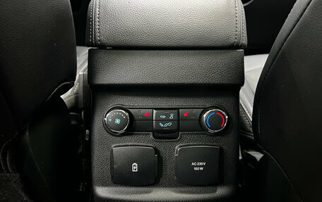 Ford Explorer VI, 2019 год, 3 400 000 рублей, 23 фотография