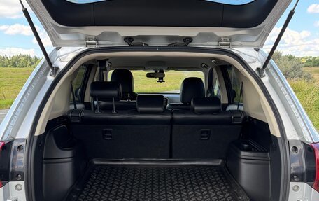 Mitsubishi Outlander III рестайлинг 3, 2015 год, 1 850 000 рублей, 26 фотография