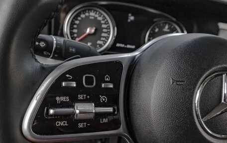 Mercedes-Benz E-Класс, 2019 год, 2 900 000 рублей, 7 фотография