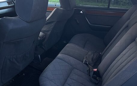 Mercedes-Benz W124, 1993 год, 520 000 рублей, 7 фотография