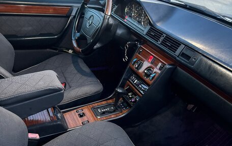 Mercedes-Benz W124, 1993 год, 520 000 рублей, 5 фотография