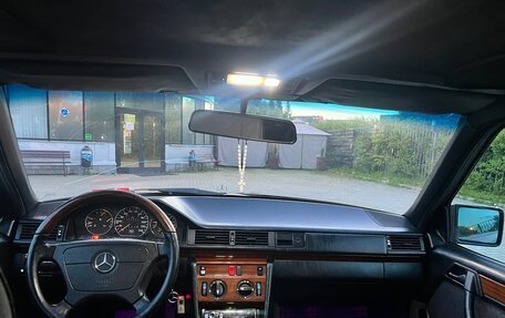 Mercedes-Benz W124, 1993 год, 520 000 рублей, 6 фотография