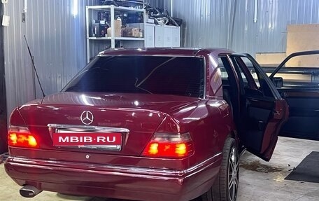 Mercedes-Benz W124, 1993 год, 520 000 рублей, 9 фотография