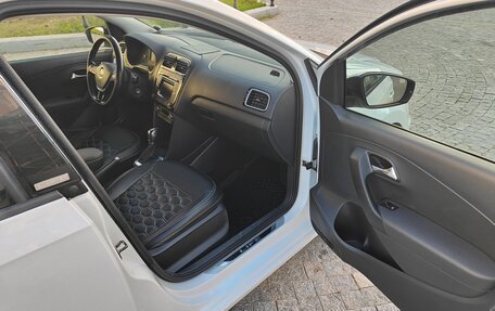 Volkswagen Polo VI (EU Market), 2017 год, 1 250 000 рублей, 23 фотография
