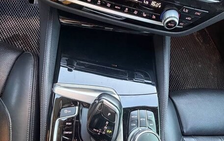 BMW 5 серия, 2017 год, 2 600 000 рублей, 10 фотография