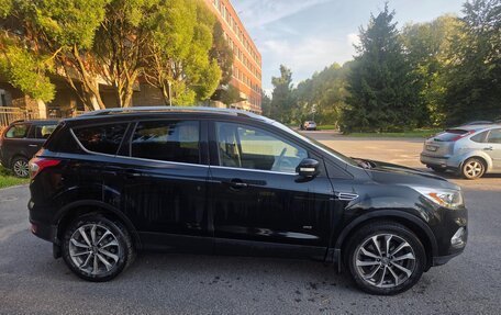 Ford Kuga III, 2017 год, 1 550 000 рублей, 7 фотография