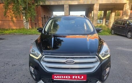 Ford Kuga III, 2017 год, 1 550 000 рублей, 2 фотография