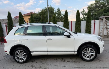 Volkswagen Touareg III, 2010 год, 1 400 000 рублей, 4 фотография