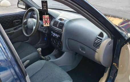 Hyundai Accent II, 2008 год, 500 000 рублей, 3 фотография