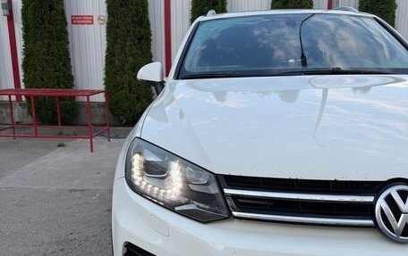 Volkswagen Touareg III, 2010 год, 1 400 000 рублей, 8 фотография