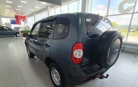 Chevrolet Niva I рестайлинг, 2009 год, 385 000 рублей, 10 фотография