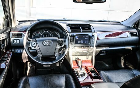 Toyota Camry, 2013 год, 1 749 000 рублей, 6 фотография