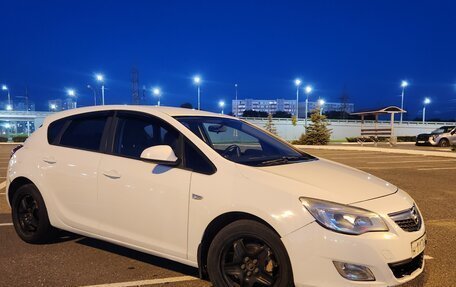 Opel Astra J, 2012 год, 570 000 рублей, 4 фотография
