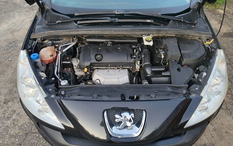 Peugeot 308 II, 2011 год, 565 000 рублей, 4 фотография
